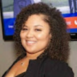 Meet your Posher, Courtney